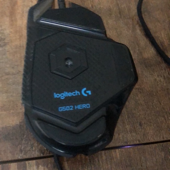 Logitech G502 Hero - Picture 3 of 6